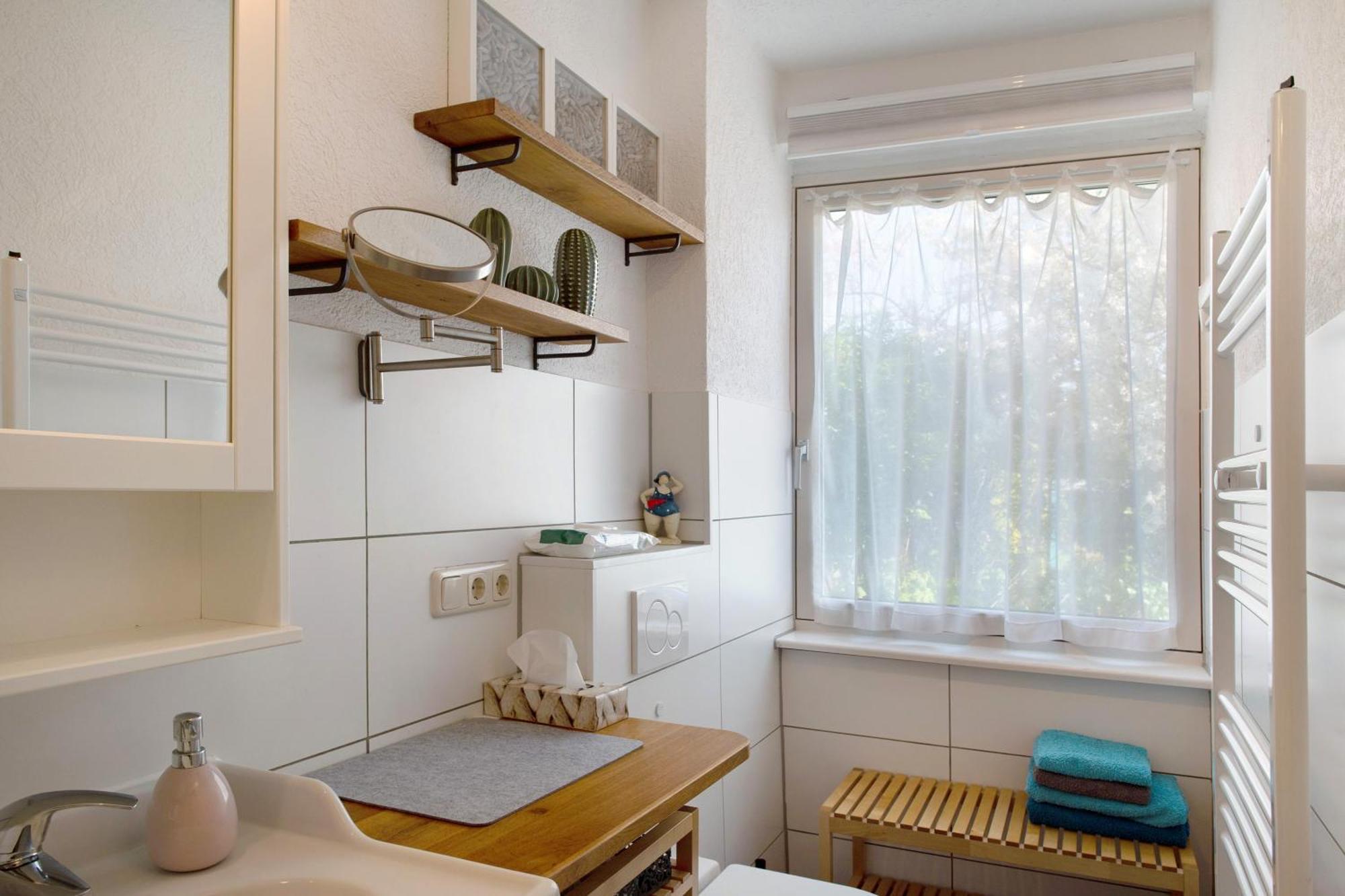 Ferienwohnung 'Alte Schule' นีนฮาเกิน ภายนอก รูปภาพ